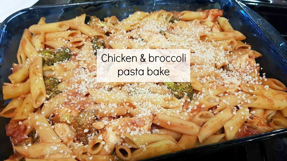 Chicken Broccoli Pasta Bake
 Chicken & broccoli pasta bake