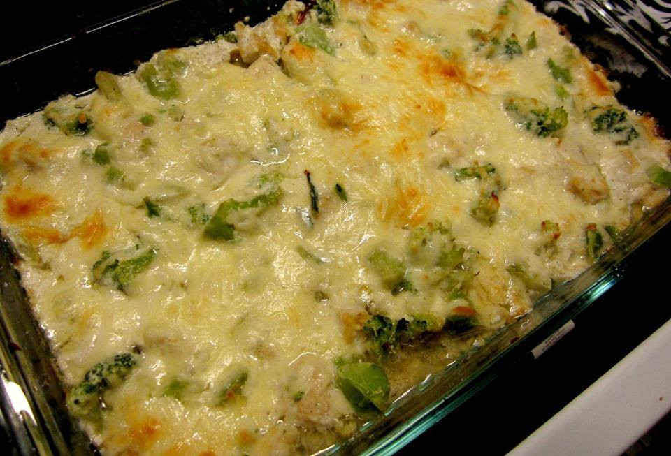 Chicken Brocolli And Cheese Casserole
 CHICKEN AND BROCCOLI CHEESY CASSEROLE LOW CARB RECIPE