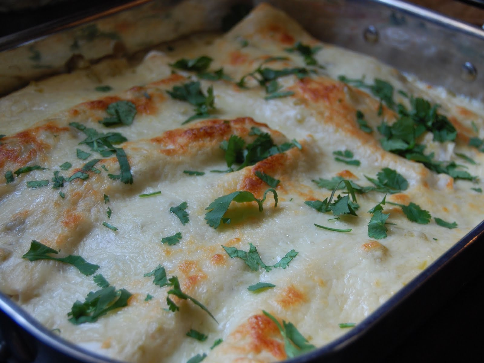 Chicken Enchiladas With Green Sauce
 Cassie Craves White Chicken Enchiladas with Green Chile