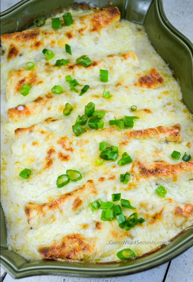 Chicken Enchiladas With Sour Cream Sauce
 White Chicken Enchiladas with Sour Cream Sauce Gonna