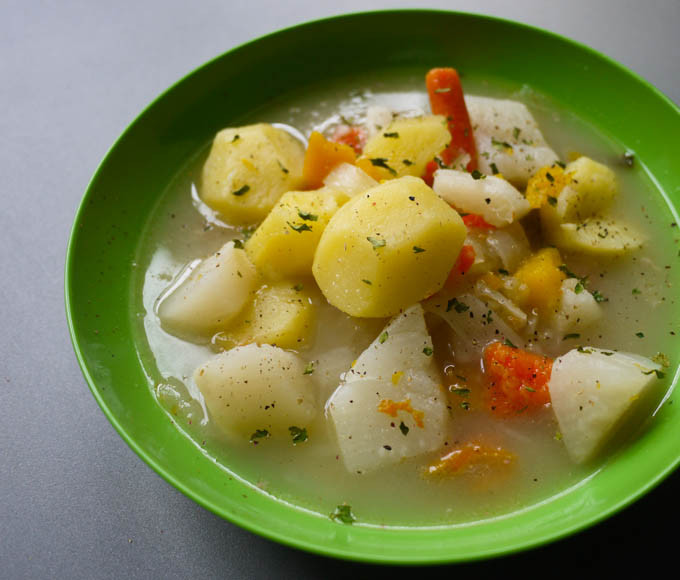 Chicken Feet Soup
 Jamaican Chicken Foot Soup & Chicken Feet Bone Broth