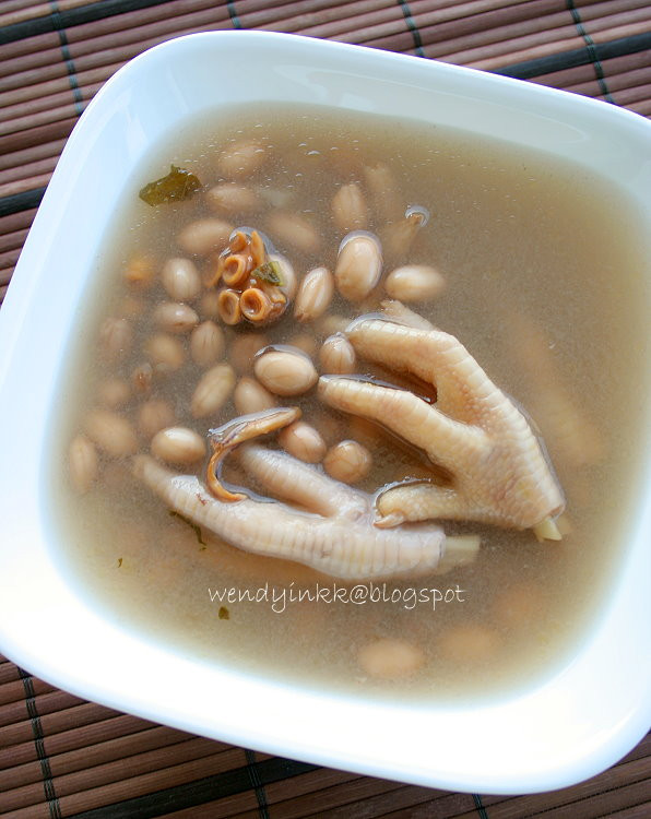Chicken Feet Soup
 Table for 2 or more Peanut Chicken Feet Soup
