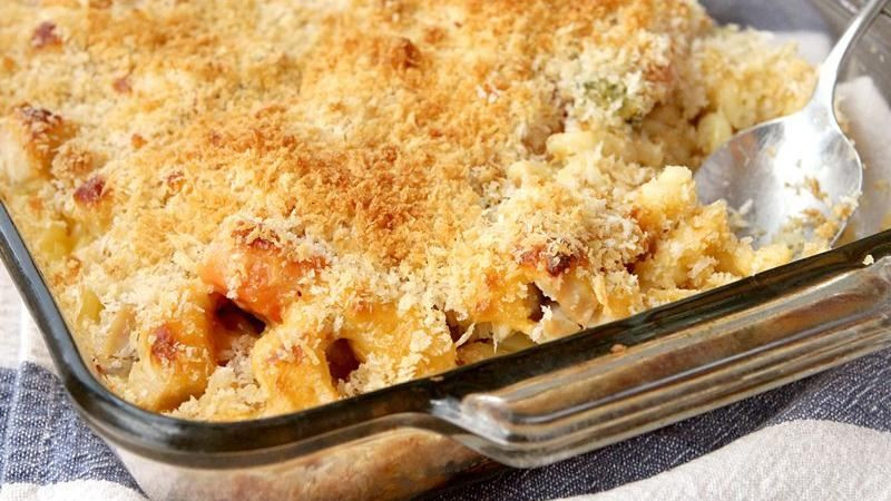 Chicken Mac And Cheese Casserole
 Macaroni and Cheesy Chicken Baked Casserole recipe from