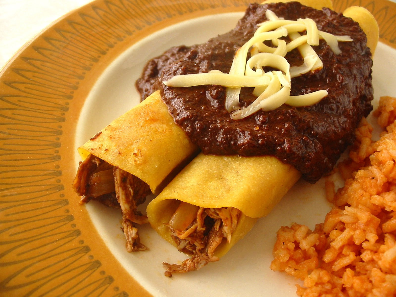 Chicken Mole Enchiladas
 The Hungry Texan Chicken Mole Enchiladas Enmoladas