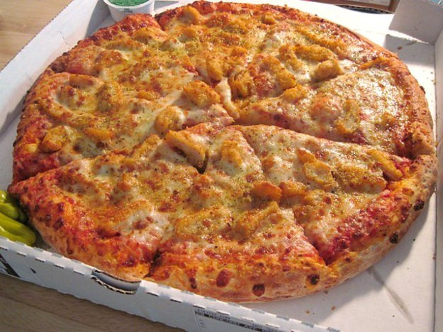 Chicken Parm Pizza
 Chain Reaction Papa John s Chicken Parmesan Pizza