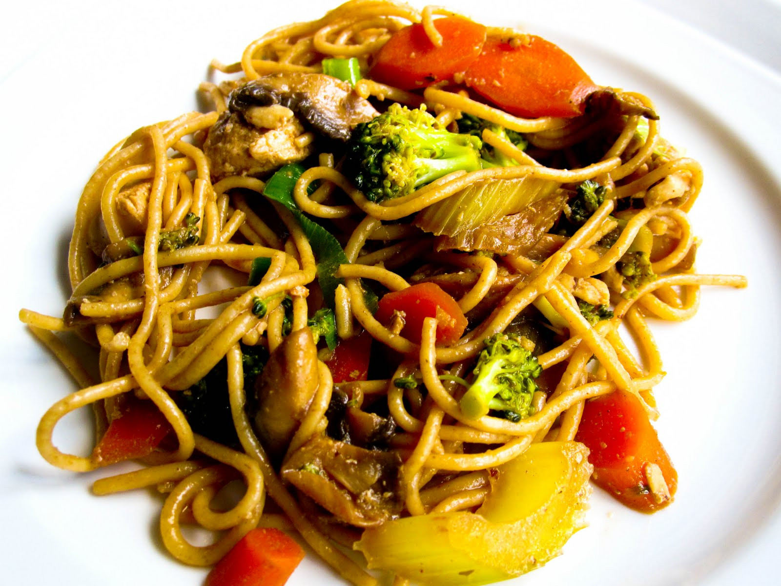 Chicken Stir Fry With Noodles
 Chicken Stir Fry with Noodles Food & Whine