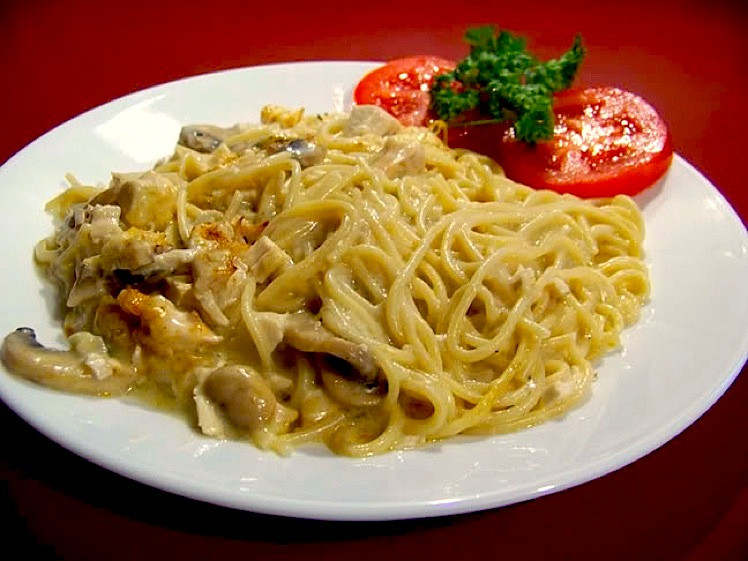 Chicken Tetrazzini Casserole
 The Perfect Family Dinner Chicken Tetrazzini Casserole