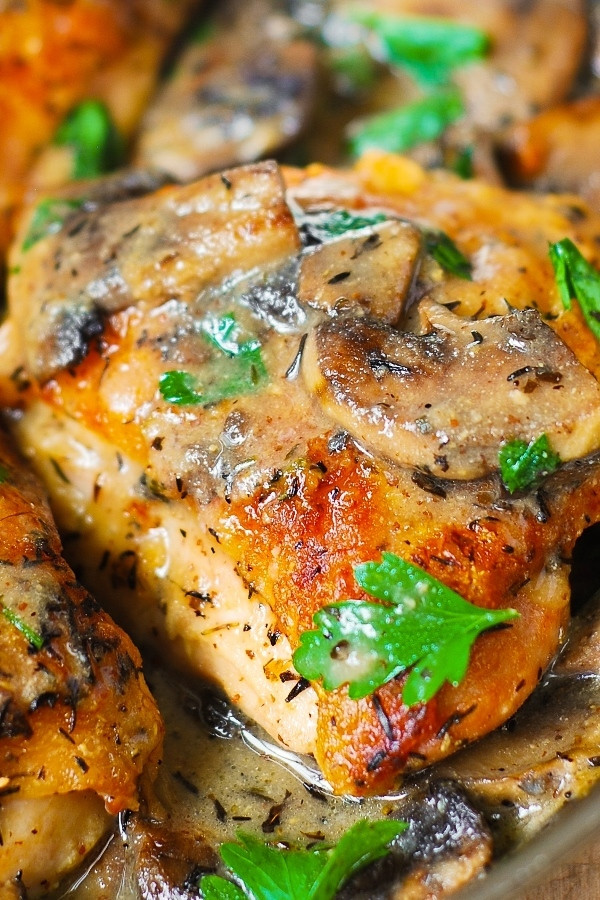 Chicken Thighs And Mushrooms
 BHG Delish Dish