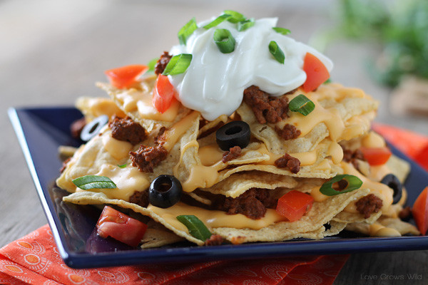 Chili Cheese Nachos
 Chili Cheese Nachos Love Grows Wild