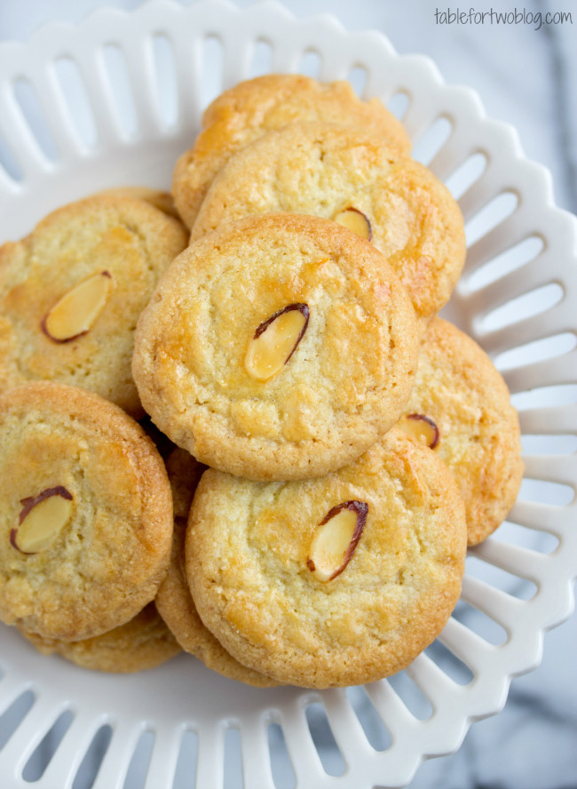 Chinese Almond Cookie Recipes
 16 Holiday cookies from all around the world