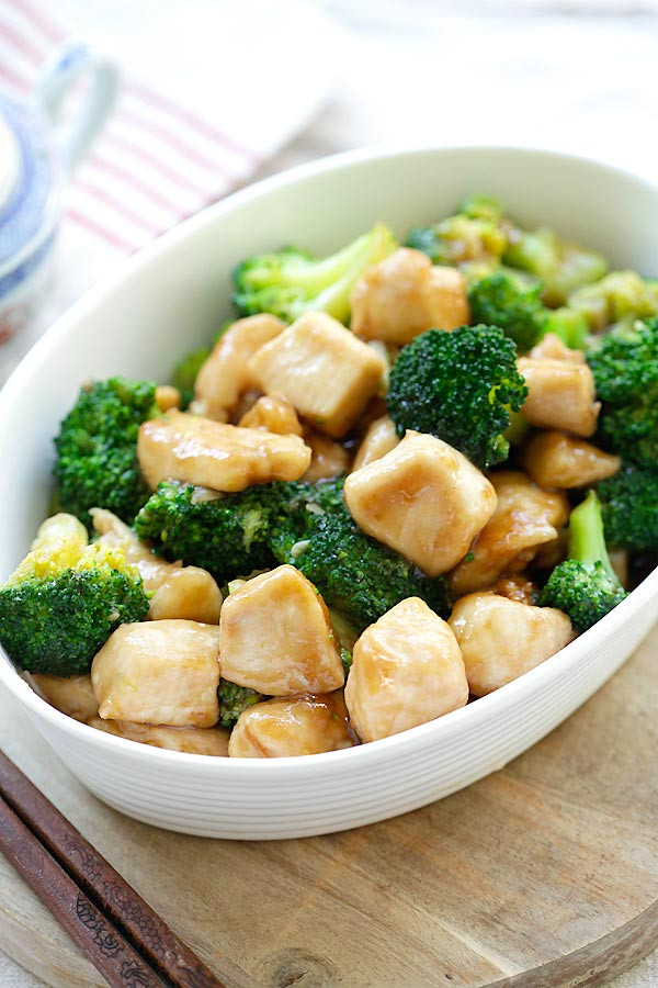 Chinese Chicken And Broccoli
 Chinese Chicken and Broccoli Homemade at Takeout 