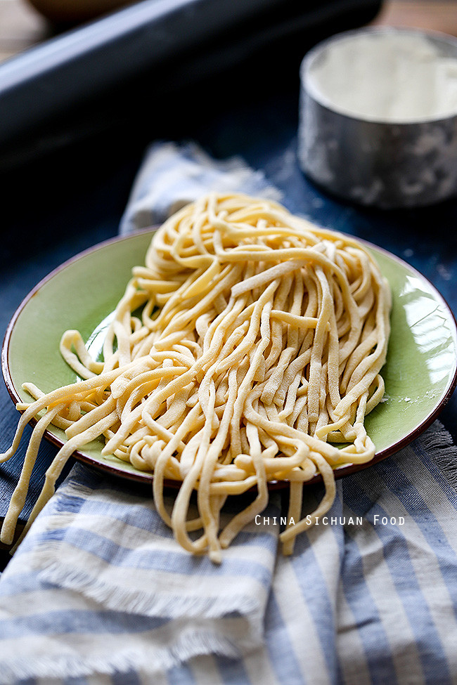 Chinese Egg Noodles
 Chinese Egg Noodles Handmade Version