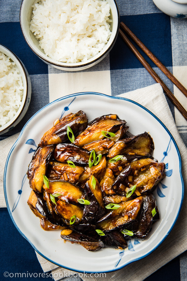 Chinese Eggplant Recipes
 Chinese Eggplant with Garlic Sauce 红烧茄子