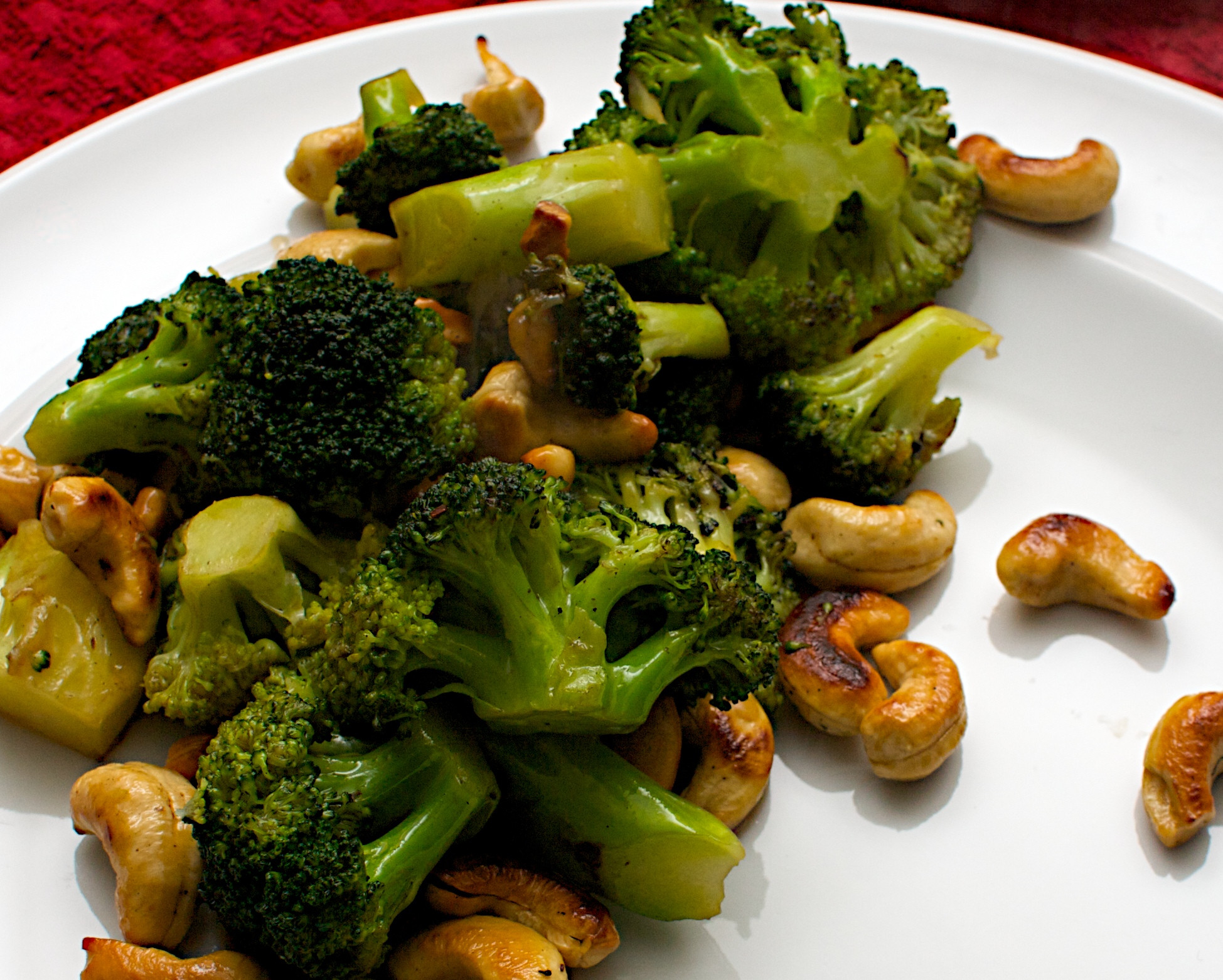 Chinese Side Dishes
 Chinese side dish Broccoli with Cashews & Oyster Sauce