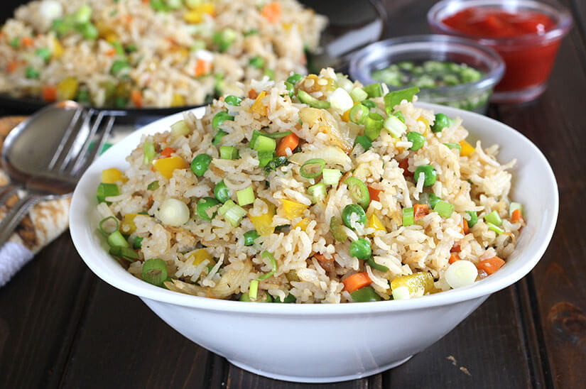Chinese Vegetable Fried Rice
 INDO CHINESE FRIED RICE Cook with Kushi