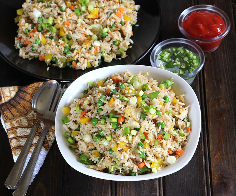 Chinese Vegetable Fried Rice
 INDO CHINESE FRIED RICE Cook with Kushi