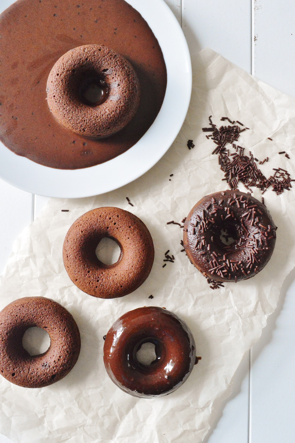 Chocolate Cake Donut
 Kahlua chocolate cake doughnuts – Jelanie