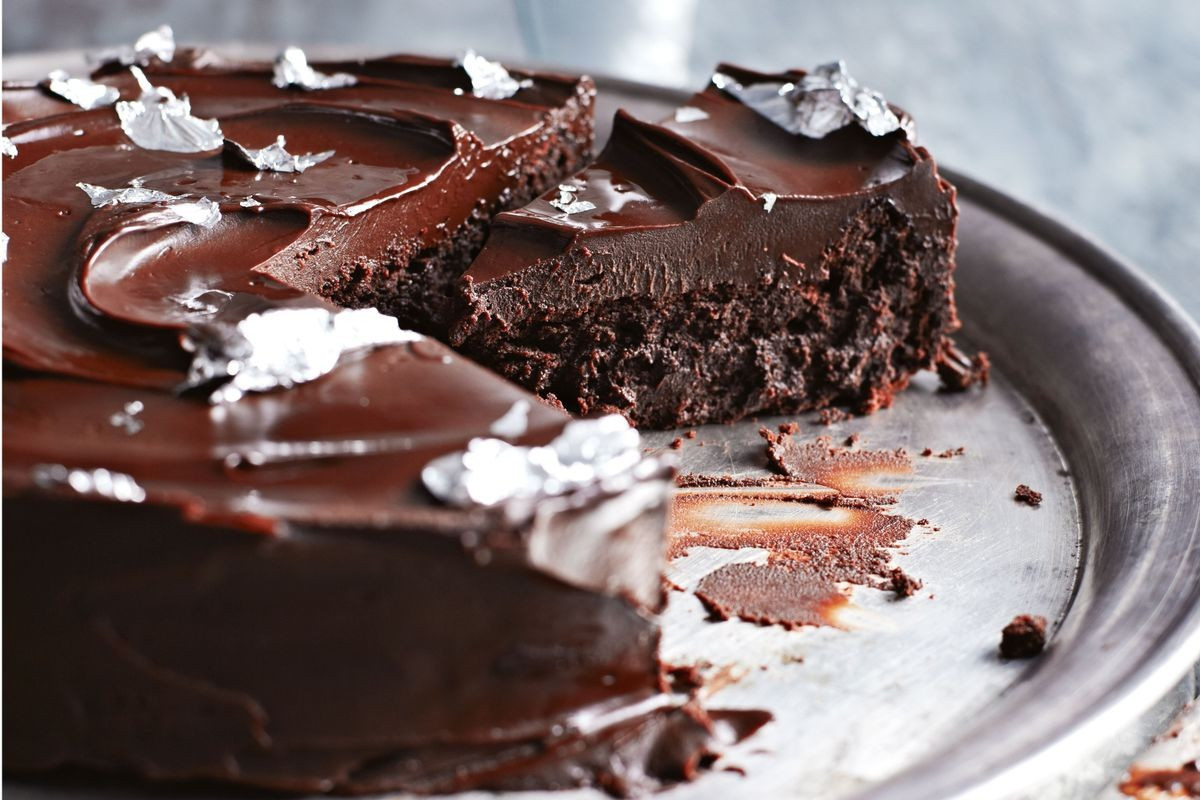 Chocolate Cake Ingredients
 Little black dress chocolate cake Recipes delicious