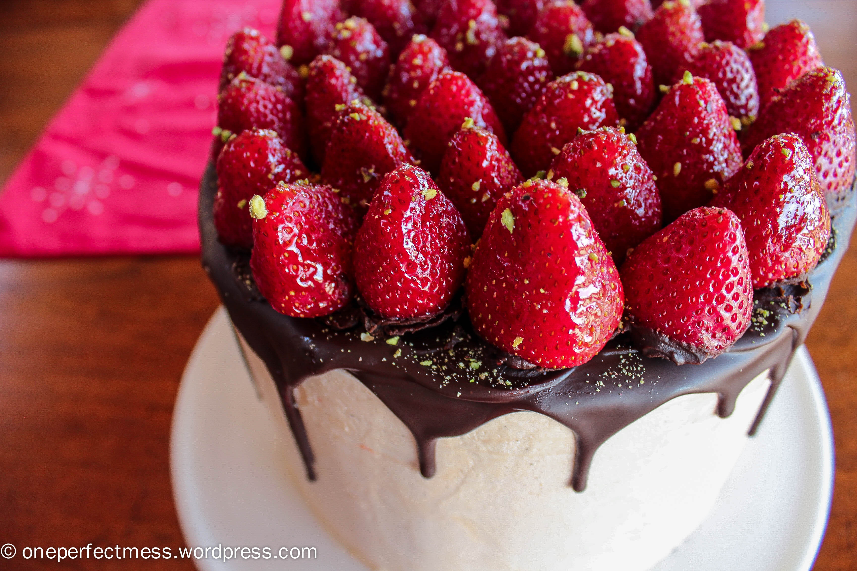 Chocolate Cake With Strawberries
 Vanilla Spice Celebration Cake with Strawberries