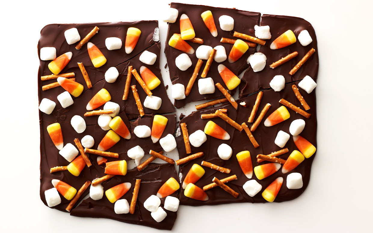 Chocolate Candy Corn
 Candy Corn Chocolate Bark