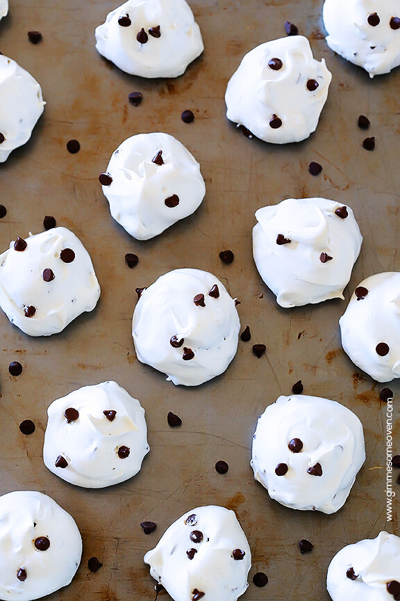 Chocolate Chip Meringue Cookies
 Chocolate Chip Meringue Cookies