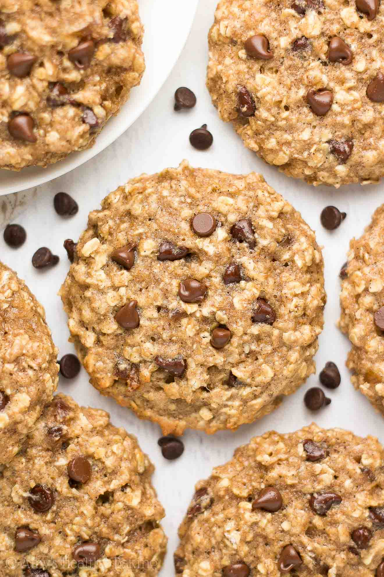 Chocolate Chip Oatmeal Cookies
 Healthy Caramel Chocolate Chip Oatmeal Cookies