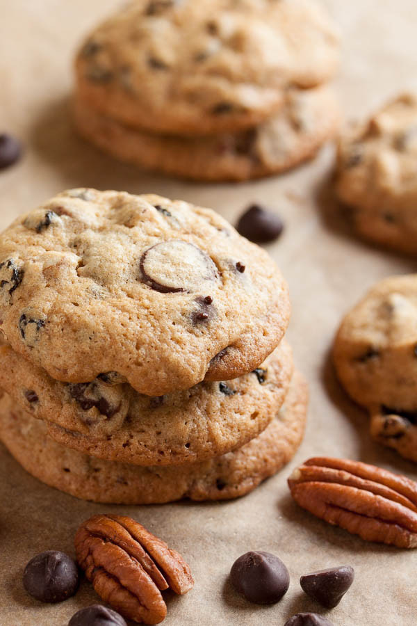 Chocolate Chip Pecan Cookies
 pecan raisin chocolate chip cookies