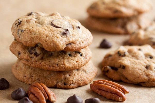 Chocolate Chip Pecan Cookies
 pecan raisin chocolate chip cookies