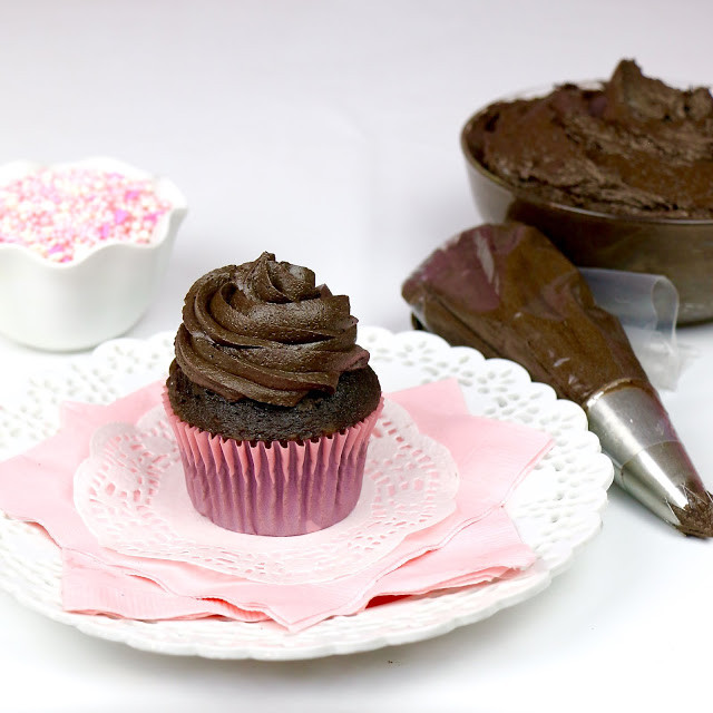 Chocolate Cupcakes From Scratch
 VIDEO THE BEST Chocolate Cupcakes from Scratch Lindsay