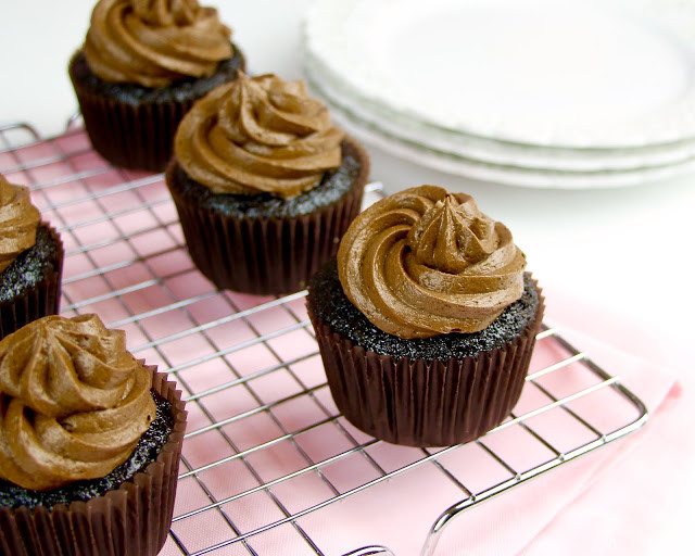 Chocolate Cupcakes From Scratch
 VIDEO THE BEST Chocolate Cupcakes from Scratch Lindsay