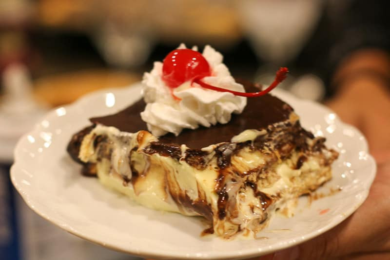 Chocolate Eclair Cake Recipe
 Chocolate Eclair Cake Recipe easy no bake dessert recipe