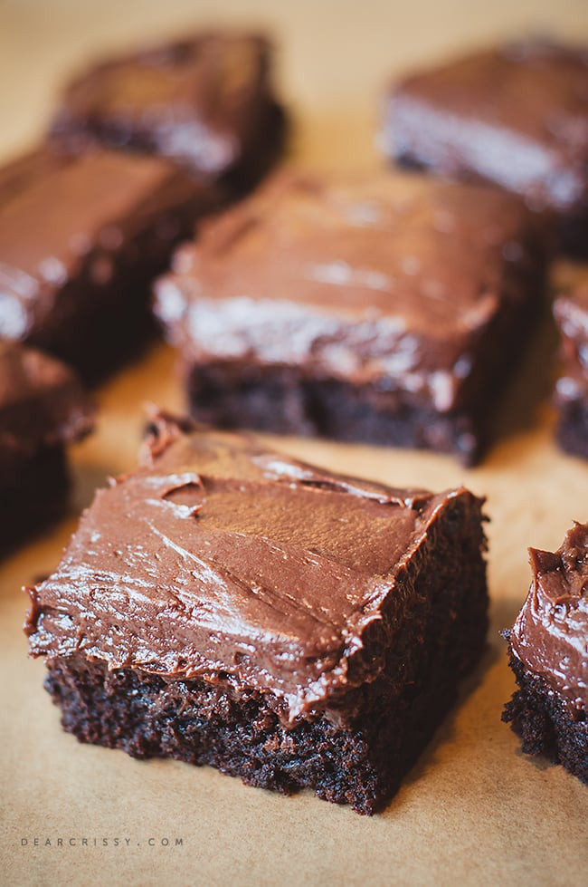 Chocolate Frosting For Brownies
 Fudgy Brownies with Chocolate Cream Cheese Frosting