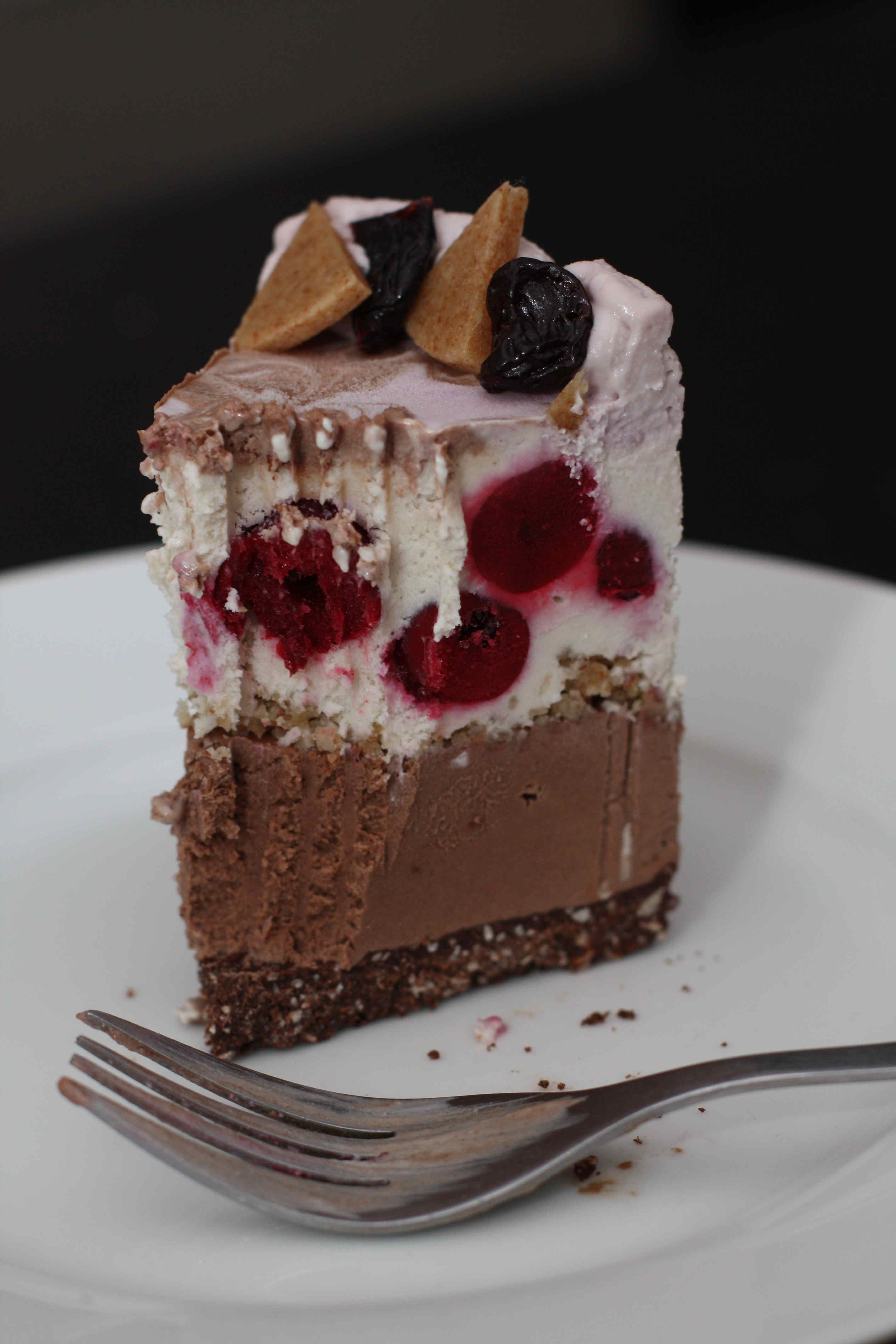 Chocolate Ice Cream Cake
 Chocolate cherry amaretto ice cream cake