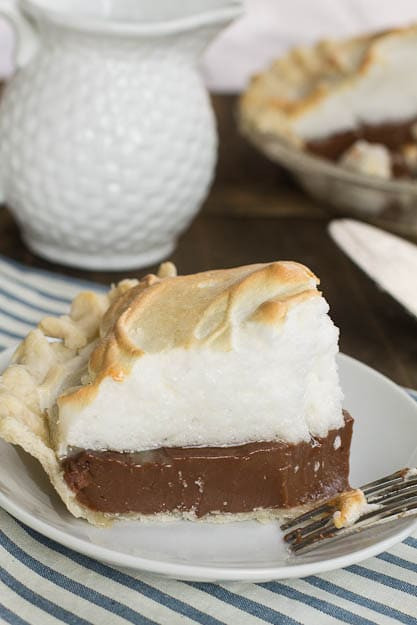 Chocolate Merengue Pie Recipe
 Old Fashioned Chocolate Meringue Pie Spicy Southern Kitchen