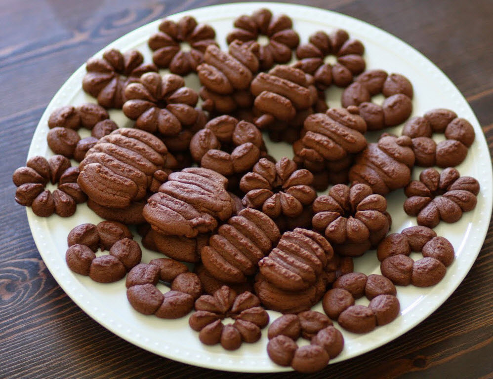 Chocolate Spritz Cookies
 Delicious Spritz Cookie Recipes