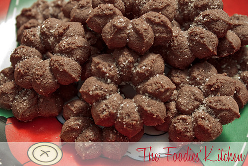 Chocolate Spritz Cookies
 Spicy Molasses Chocolate Spritz Cookies