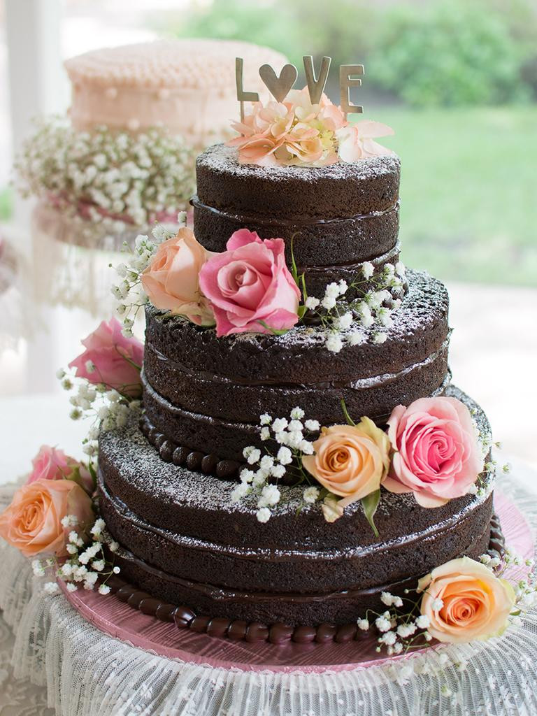 Chocolate Wedding Cake
 Tasty Chocolate Wedding Cakes