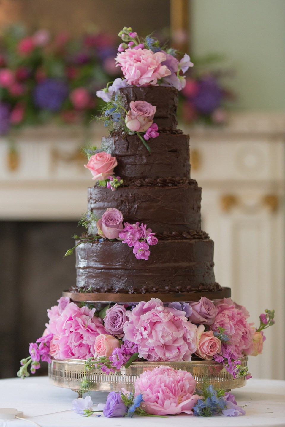 Chocolate Wedding Cake
 20 of the Yummiest Chocolate Wedding Cakes Chic Vintage