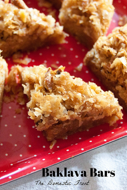 Christmas Bar Cookies
 Baklava Bars – Easy Christmas Cookie Recipe