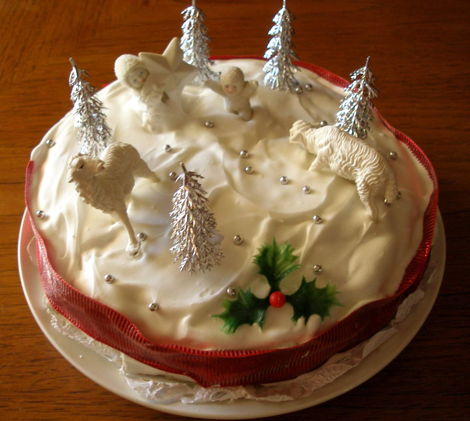 Christmas Cake Recipe
 The Knitting Blog by Mr Puffy the Dog A Traditional