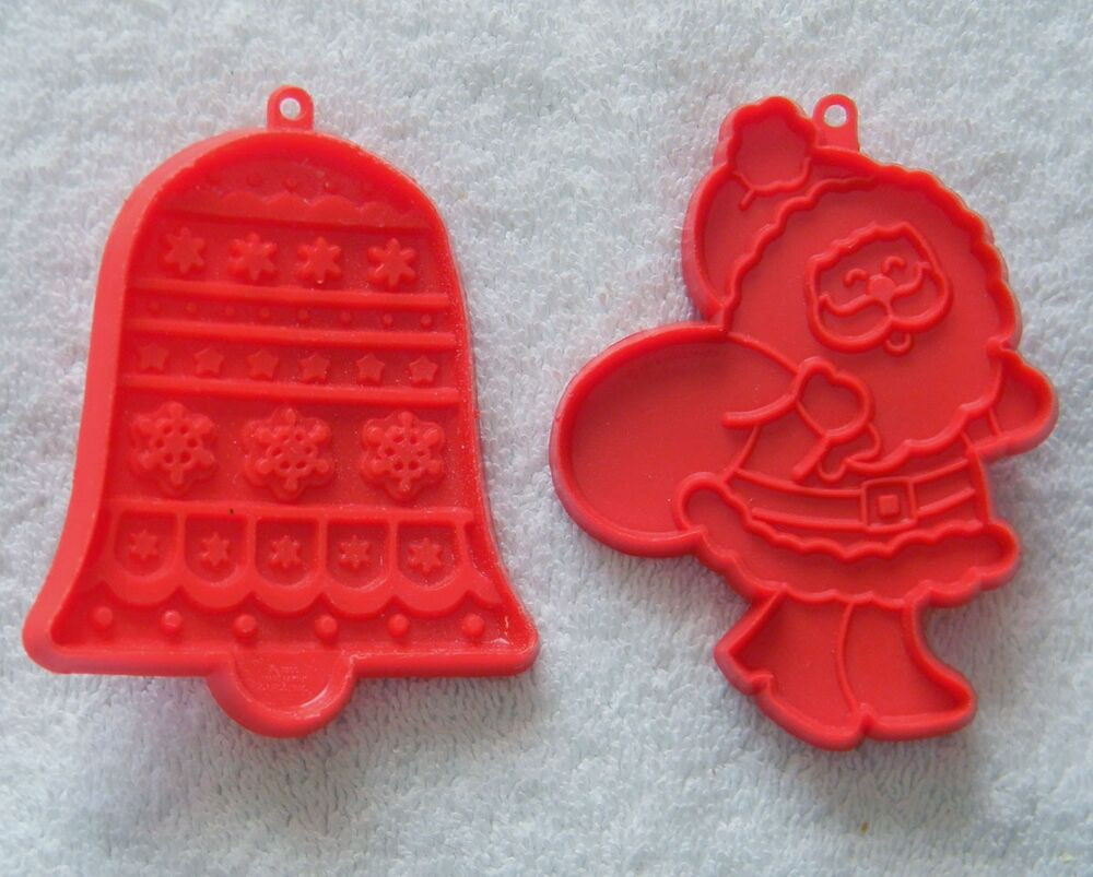 Christmas Cookies Hallmark
 2 VINTAGE HALLMARK COOKIE CUTTERS CHRISTMAS BELL AND SANTA