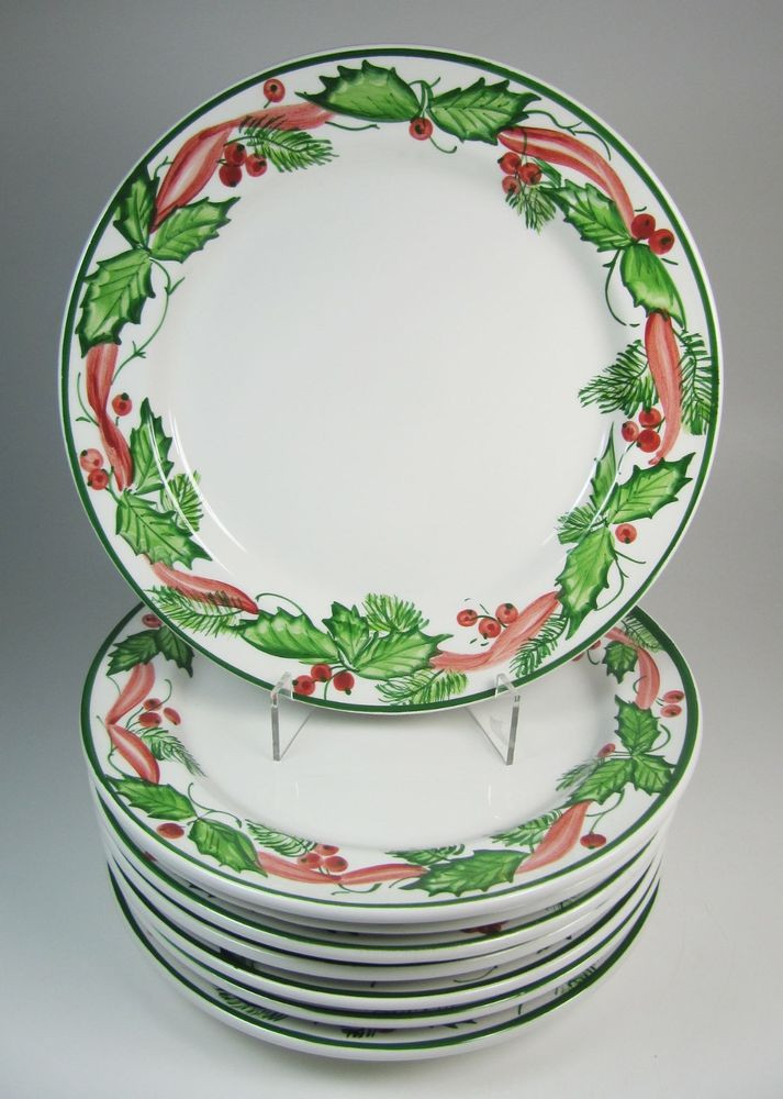 Christmas Dinner Plates
 Eight Italian Ceramic Hand Painted Holly Christmas Dinner