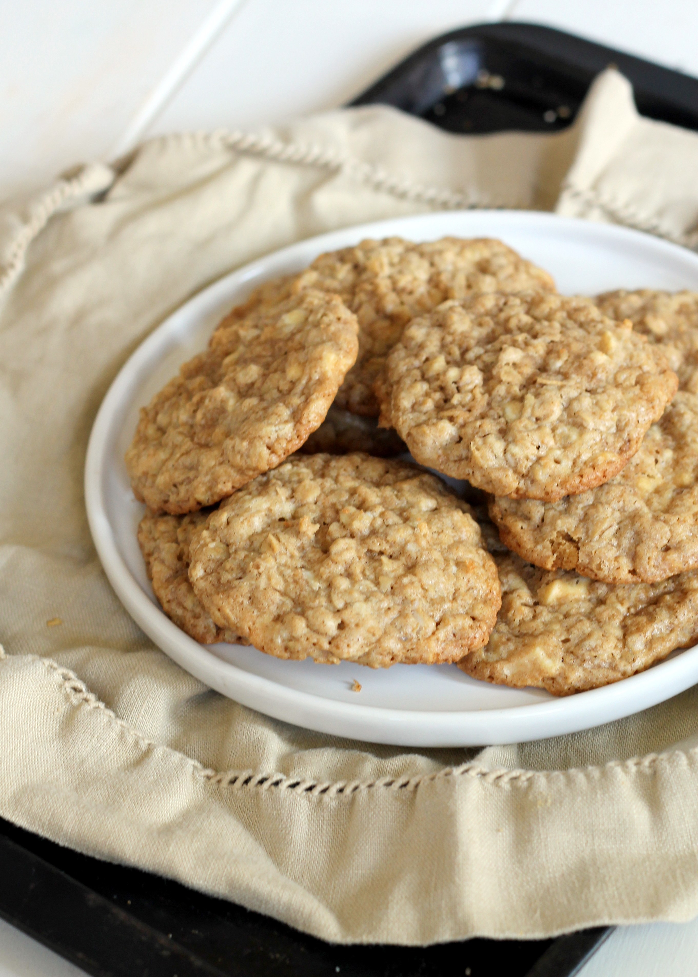 Cinnamon Oatmeal Cookies
 White Chocolate Cinnamon Oatmeal Cookies