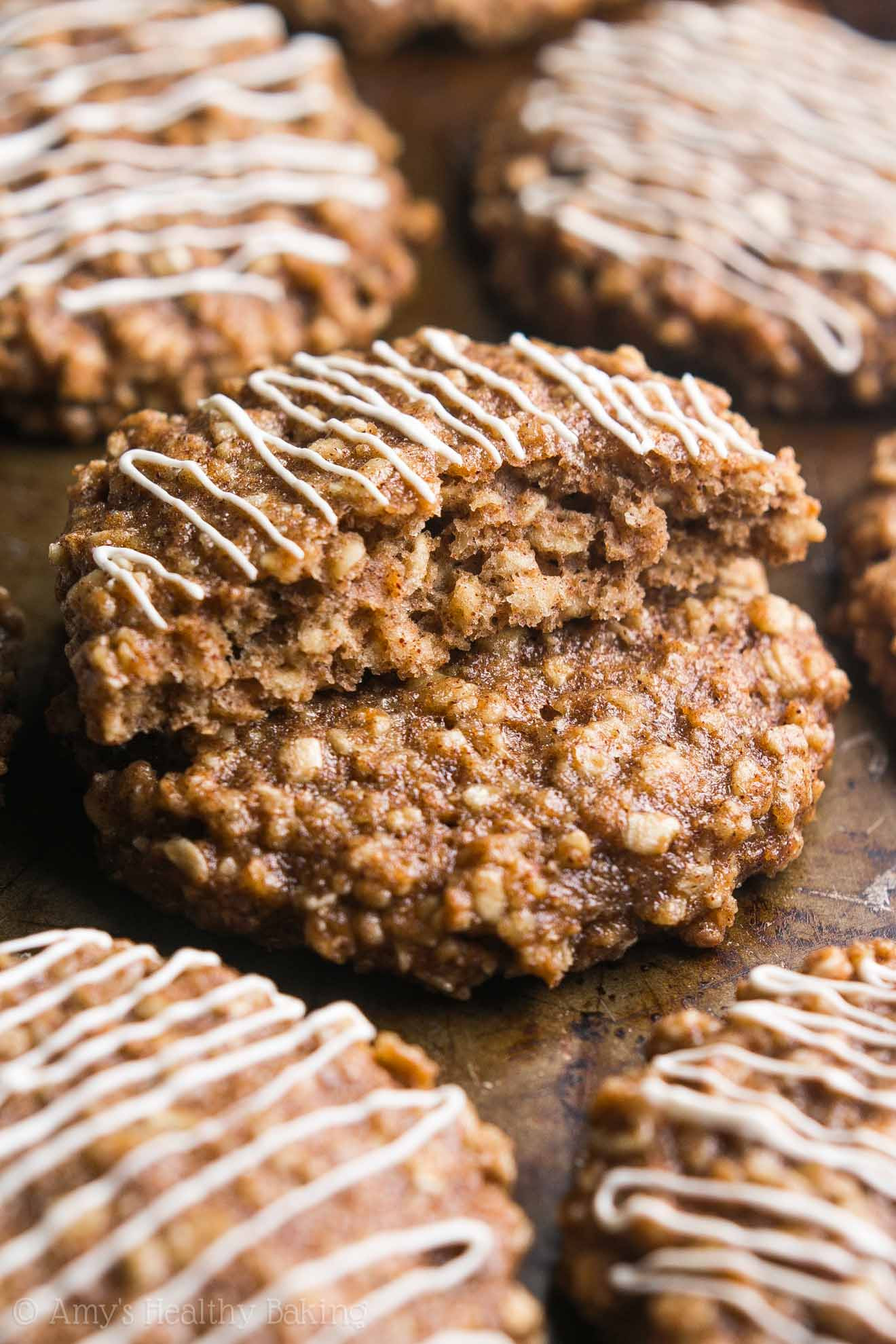 Cinnamon Oatmeal Cookies
 Cinnamon Roll Oatmeal Cookies