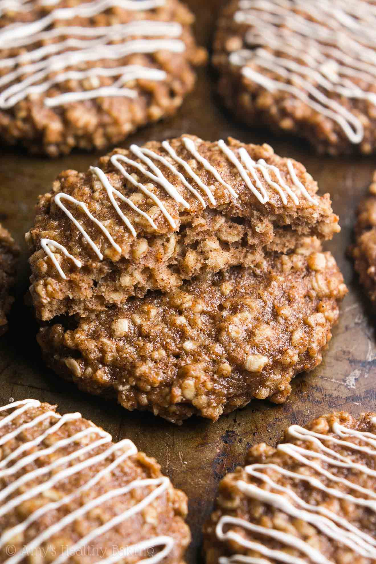 Cinnamon Oatmeal Cookies
 Cinnamon Roll Oatmeal Cookies