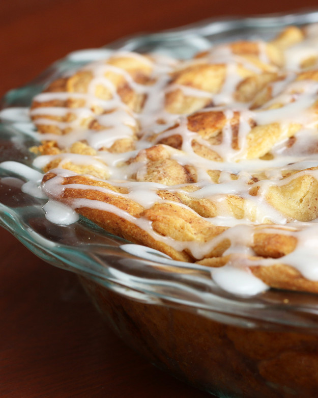 Cinnamon Roll Apple Pie
 You ve Been Making Apple Pie Wrong This Entire Time