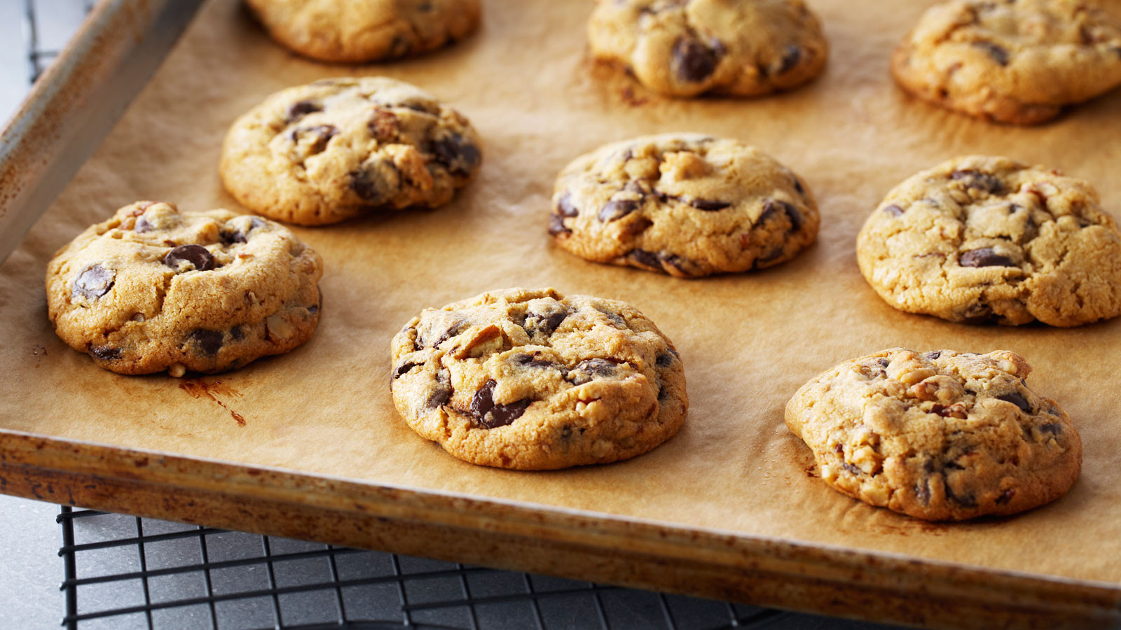 Classic Chocolate Chip Cookies
 Galletas con pepitas de chocolate Classic chocolate chip