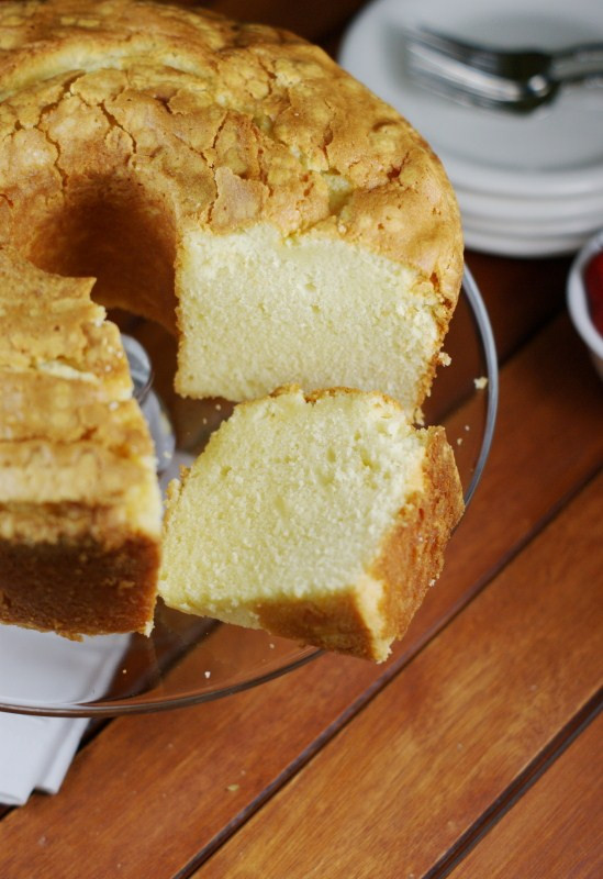 Classic Pound Cake Recipe
 How to Bake Classic Pound Cake I did it