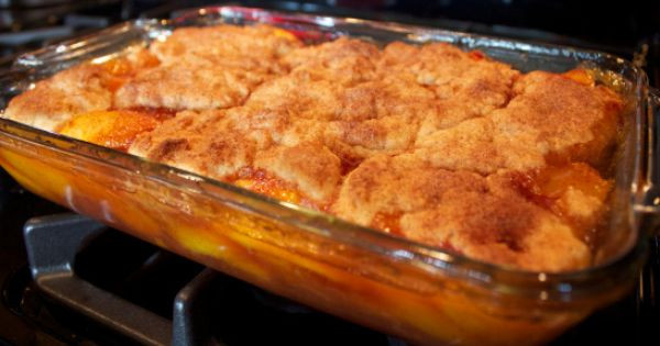 Cobbler Vs Pie
 Southern Peach Cobbler