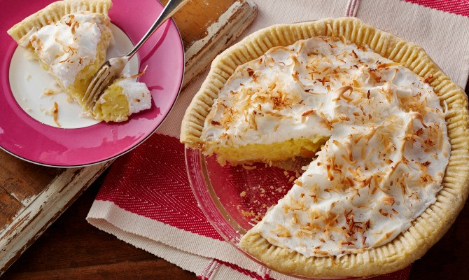 Coconut Cream Pie With Meringue
 Coconut Cream Pie With Coconut Meringue Recipe by American